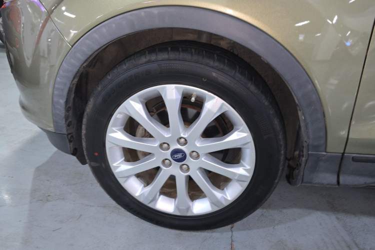 Used Ford Kuga 2015 1.5L GTDi Two-Wheel-Drive Comfort Model
