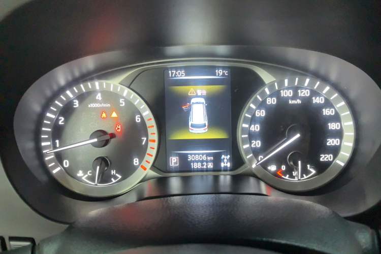 Used Nissan Terra 2020 2.5L XL Upper 4WD Automatic Four-Wheel Drive Luxury Edition Instrument Cluster