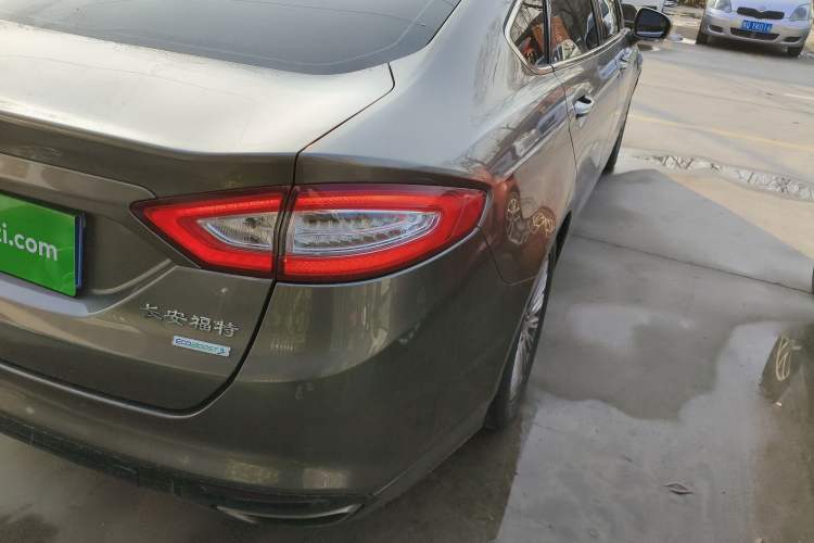 Used Ford Mondeo 2013 2.0L GTDi 200 Luxury Model