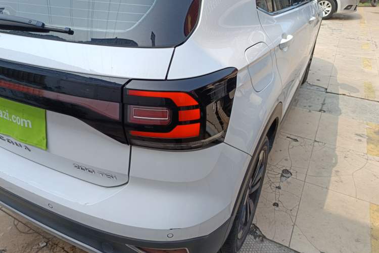 Used Volkswagen Tacqua 2023 200TSI DSG Joy-Connect Edition Exterior 3