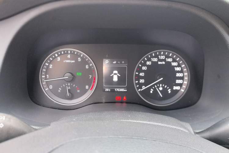 Used Hyundai Tucson 2015 1.6T Dual-Clutch Two-Wheel-Drive Smart Model
