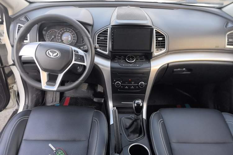 Used HYOSOW S6 2016 1.5T Manual Fashion Model