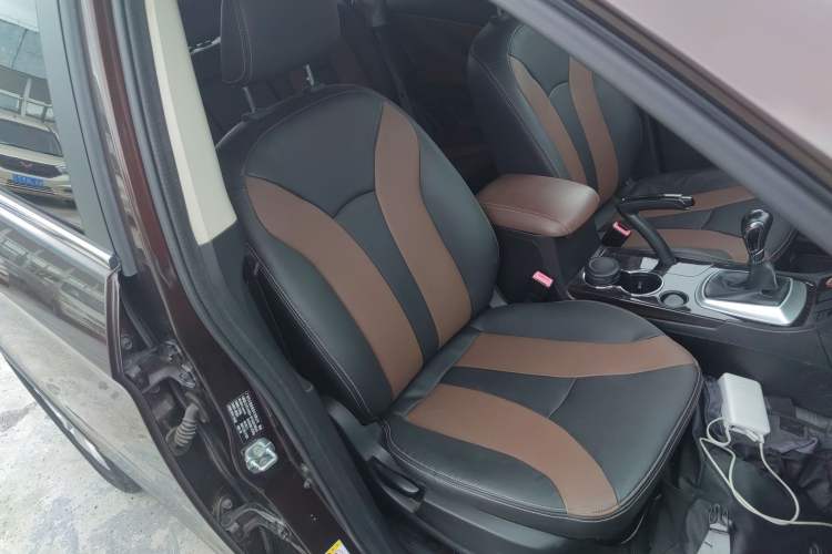 Used GAC Trumpchi GS5 Super 2015 2.0L Manual Two-Wheel Drive Elite Edition