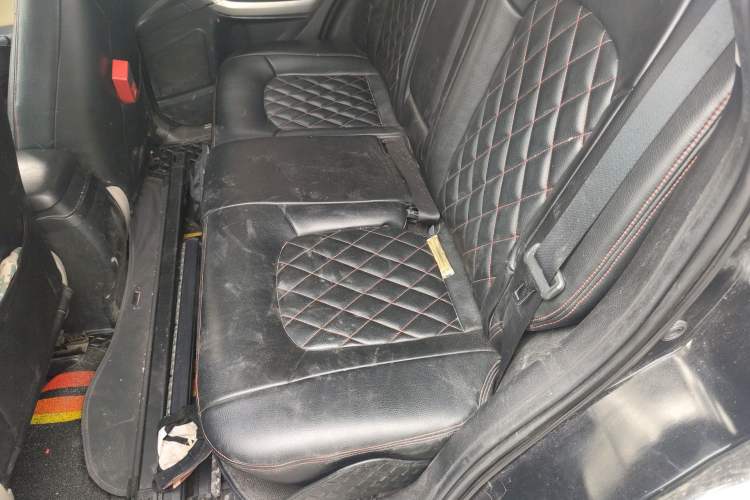 Used Bestune X80 2013 2.0L automatic comfort version