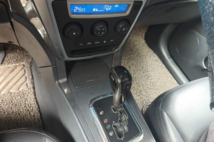 Used Geely Auto GX7 2013 2.4L Automatic Prestige Edition Gear Lever