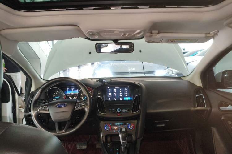 Used Ford Focus 2017 Hatchback EcoBoost 180 Automatic Elite Model Headliner