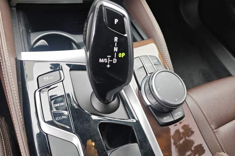 Used BMW 5 Series 2019 Facelifted 525Li Luxury Package