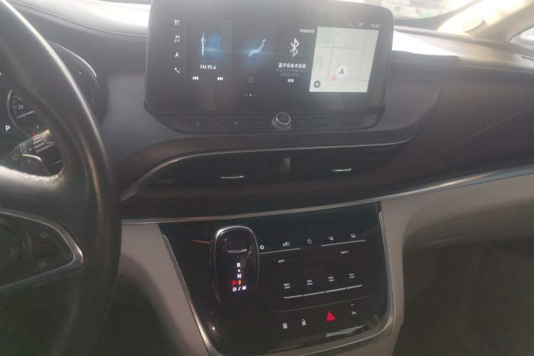 Used Buick GL8 2021 Land Cruiser Executive Class 652T Luxury Model