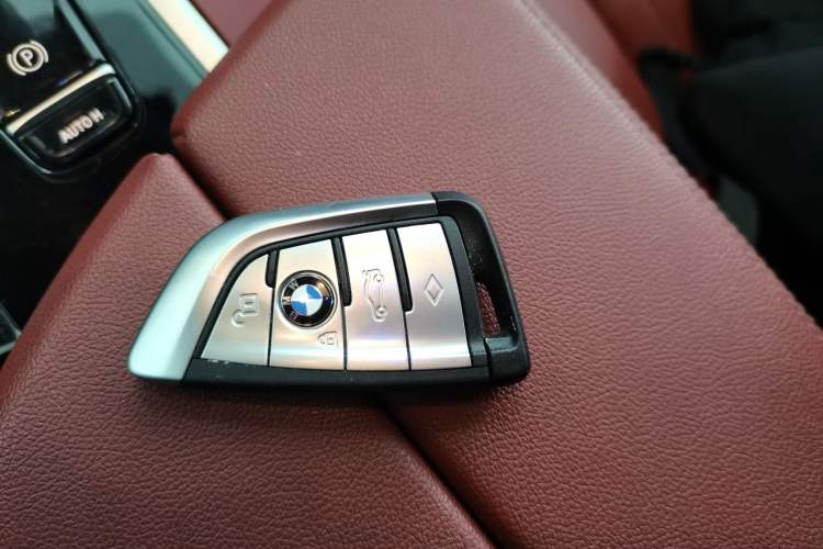 Used BMW 5 Series New Energy 2022 Second Facelift 535Le M Sport Package Interior 1