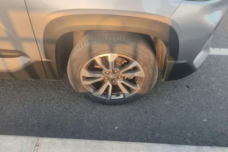 Used Baojun RS-5 2019 1.5T CVT Intelligent Driving Flagship Version China VI Emission Standard Right Front Wheel Hub