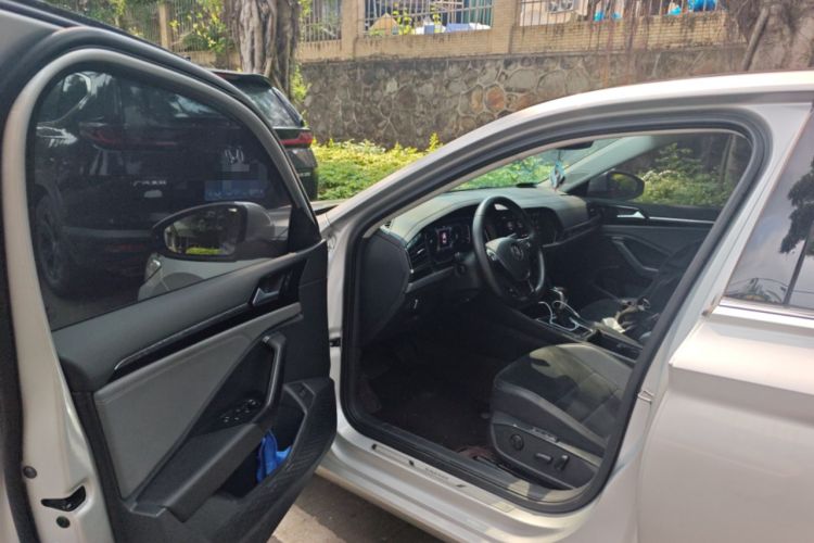 Used Volkswagen Sagitar 2021 280TSI DSG Excellence Edition Driver Seat