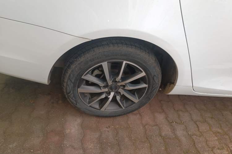 Used Geely Auto Emgrand 2020 1.5L CVT Upward Version
