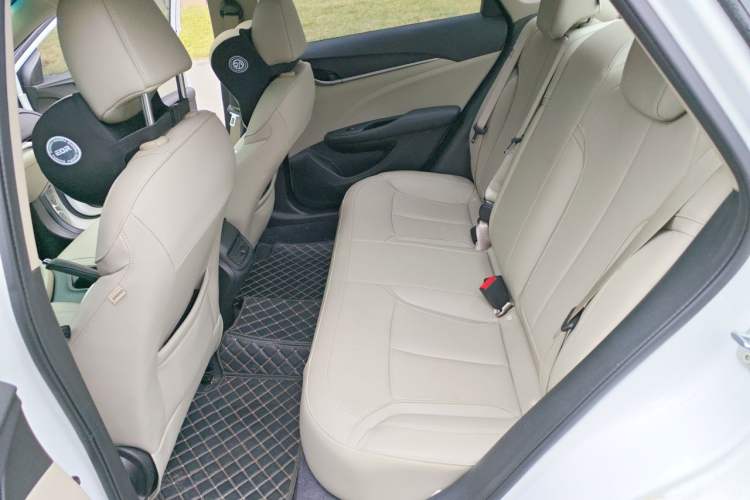 Used Buick GT 2019 15T Dual-Clutch Connected Elite Model China VI

