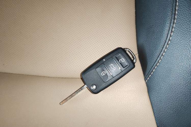 Used Chevrolet Monza 2022 320 Automatic Enjoyment Sunroof Version