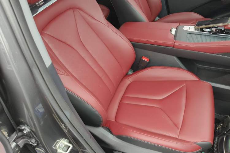 Used CHANGAN CS75 PLUS 2022 2nd Generation 1.5T Automatic Luxury Edition
