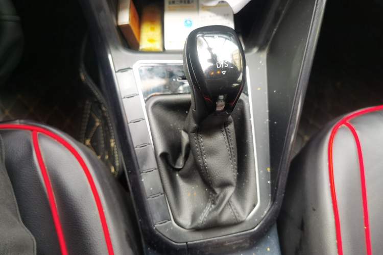 Used Volkswagen Lavida 2025 New Sharp 1.5L Outstanding New Edition
