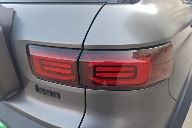 Used Geely Auto Cowboy 2025 1.5TD Trendy Play Edition Exterior 3