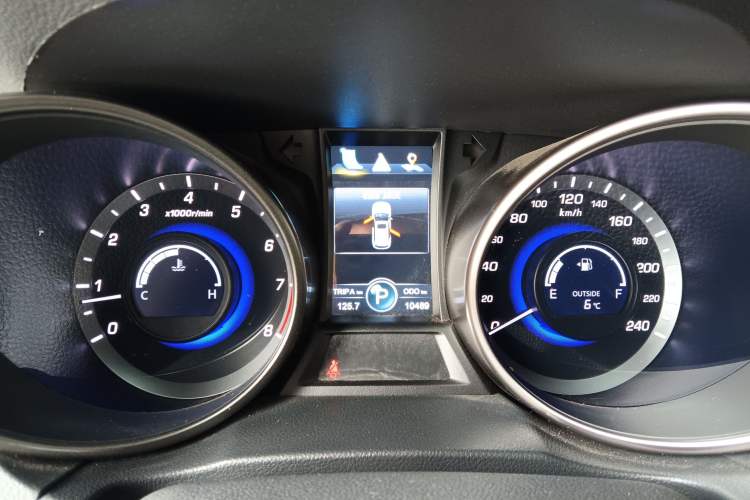 Used Changan CS75 2016 1.8T Automatic Elite Model China V Standard
