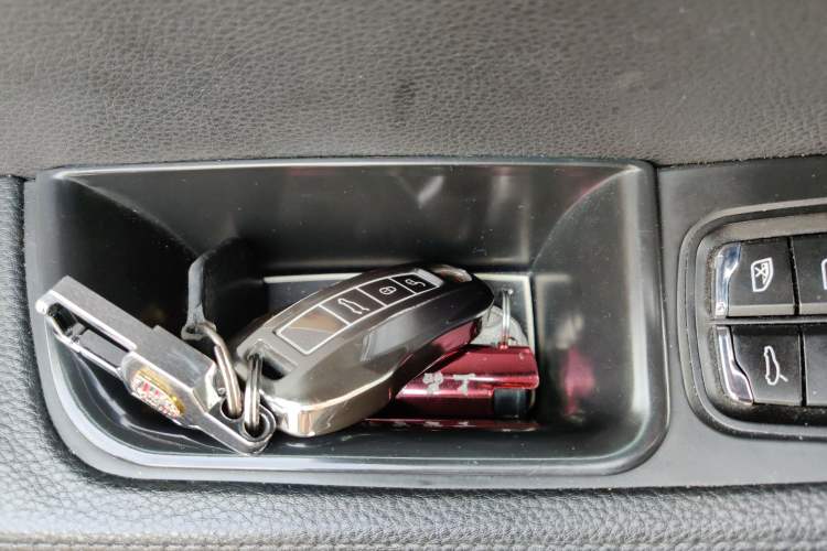 Used Porsche Macan 2014 Macan 2.0T Vehicle Key