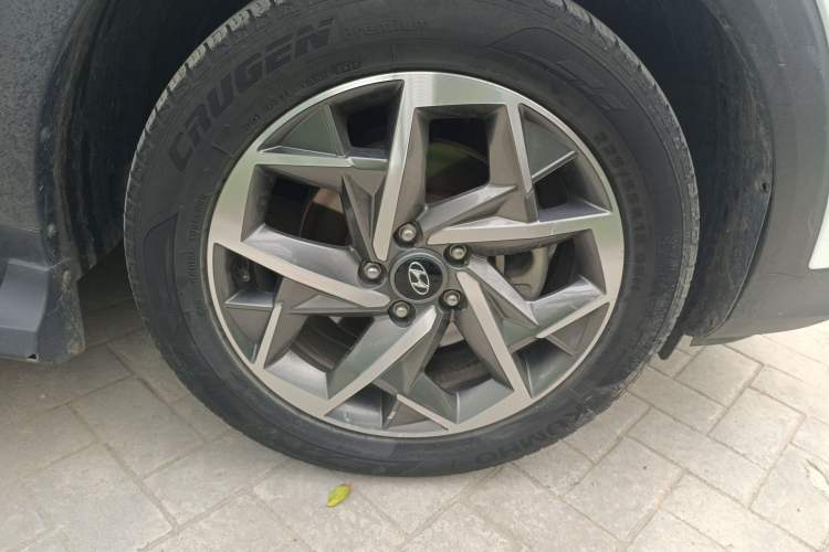 Used Hyundai Tucson 2020 280TGDi Two-Wheel-Drive GLS Fashion Edition China VI Standard Right Front Wheel Hub