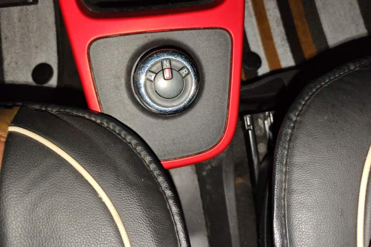 Used Dongfeng NAMMI EX1 2022 PRO Tiger Glory Standard Model Gear Lever