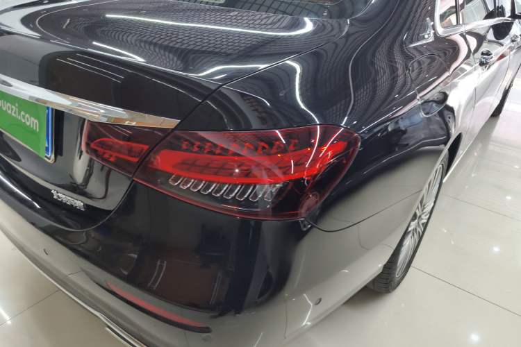 Used Mercedes-Benz E-Class 2022 Second Facelift E 300 L Luxury Edition
