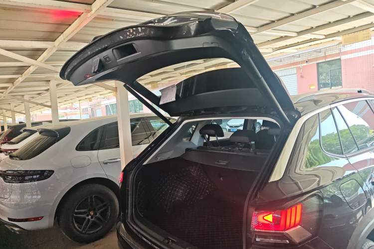 Used Volkswagen Tayron 2023 330TSI Two-Wheel-Drive Luxury Plus Advanced Version