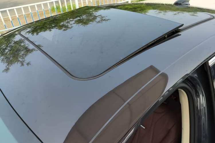 Used Hongqi H5 2023 2.0T Automatic Smart Connect Flagship Edition
