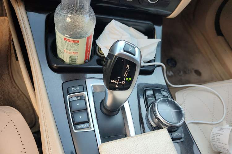 Used BMW 5 Series 2013 525Li Luxury Model