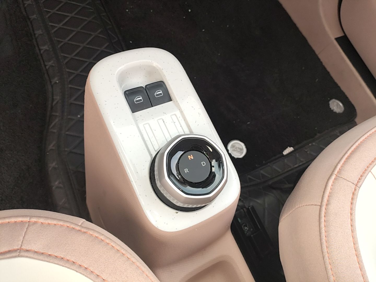 Geely Galaxy Panda 2024 Panda Mini 200km Endurance Bear — снимка 16