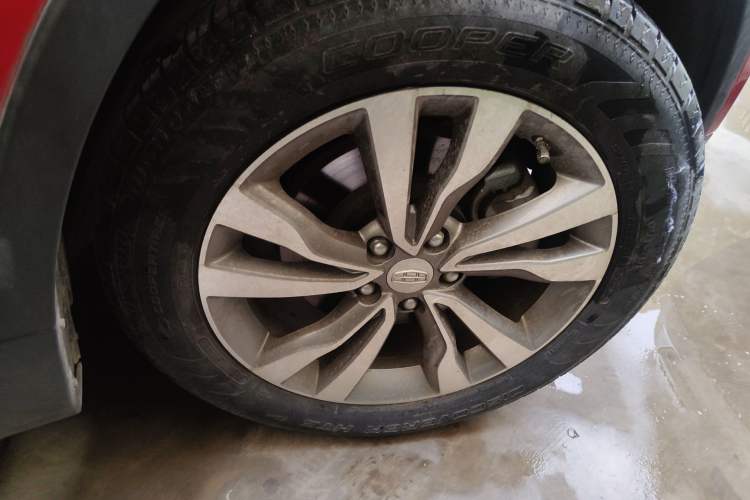 Used Geely Auto Emgrand X7 Sport 2016 1.8TD Automatic All-Wheel-Drive ZhiZun Edition
