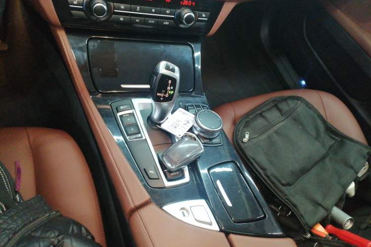 Used BMW 5 Series 2017 520Li Elegant Edition
