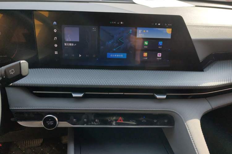 Used Changan CS75 PLUS 2022 2nd Generation 1.5T Automatic Luxury Edition
