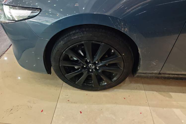 Used Mazda 3 Axela 2023 2.0L Automatic Zhiyao Edition Left Front Wheel Hub