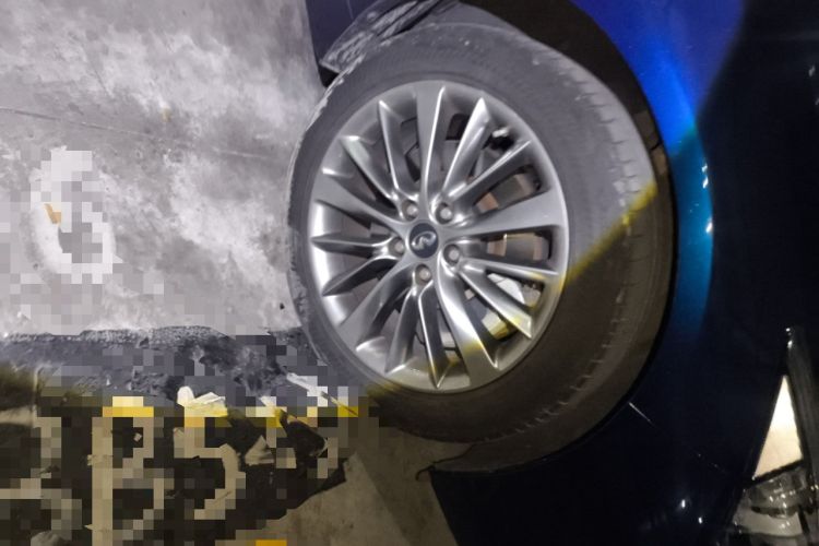 Used Infiniti Q50L 2018 2.0T Enjoyment Edition China V standard Right Front Wheel Hub