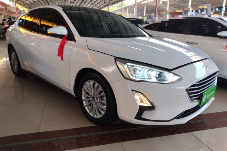 Used Ford Focus 2019 Sedan EcoBoost 180 Automatic Trend Edition