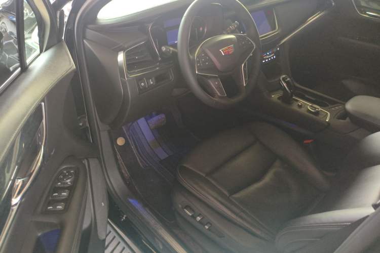 Used Cadillac XT5 2020 Revised Version 28T Luxury Edition
