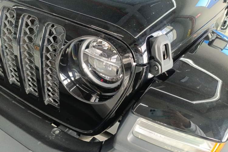 Used Jeep Wrangler New Energy 2021 Four-Door 2.0T 4xe Sahara
