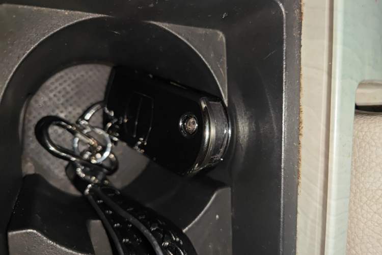 Used Mazda 6 2010 2.0L Automatic Luxury Edition Vehicle Key