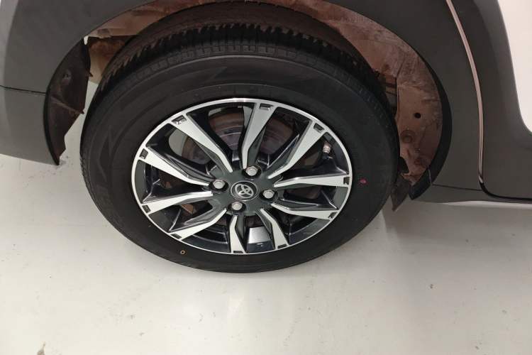 Used Toyota YARiS L Zhi Xuan 2021 X-Trail 1.5L CVT Luxury Edition Right Rear Wheel Hub