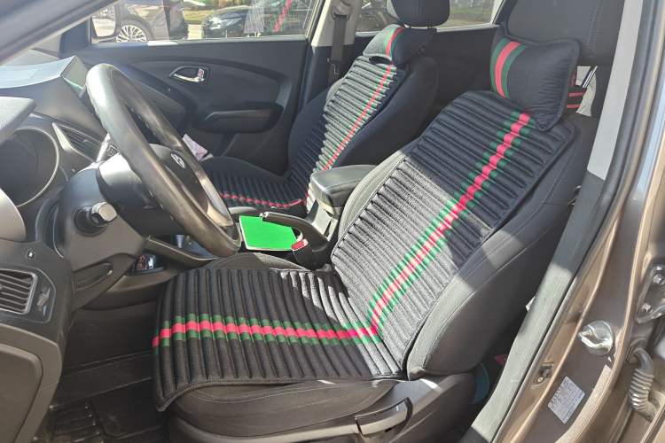 Used Hyundai ix35 2013 2.0L Automatic 2WD Comfort GL China IV Standard
