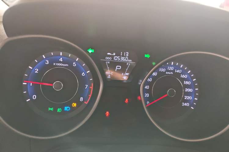 Used Hyundai Elantra (5th Generation / Langdong) 2012 1.6L Automatic Fashion Edition
