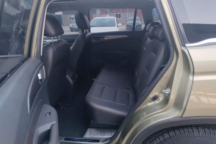 Used Changan CS75 2015 1.8T Automatic 4x4 Elite Model China V Standard
