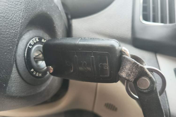 Used Hyundai Celesta 2011 1.6L Automatic Luxury Version
