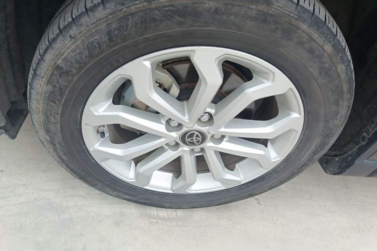 Used Toyota FRONTLANDER 2023 2.0L CVT Leading Edition