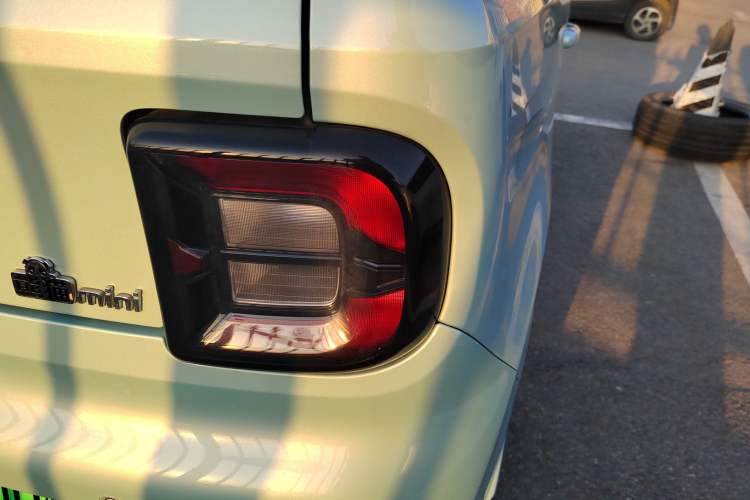 Used Geely Galaxy Panda 2023 Panda Mini 200km Dynamic Bear
