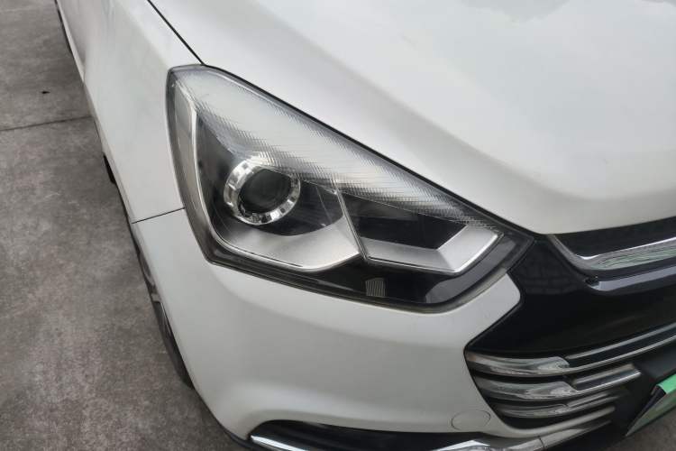 Used JAC Group Refine S2 2015 1.5L CVT Luxury Smart Version