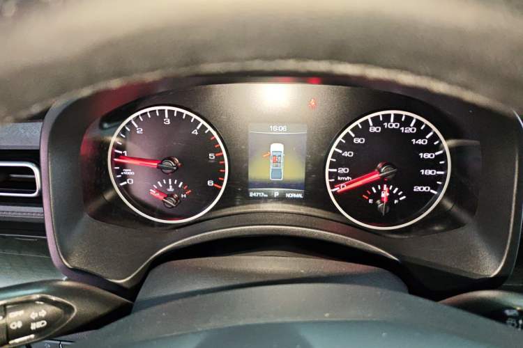 Used Great Wall Poer 2023 2.0T Commercial Version Automatic Diesel Two-Wheel Drive Elite Trim with Long Bed – GW4D20M
