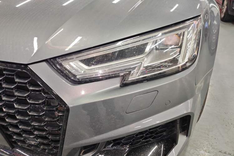 Used Audi A4L 2018 30th Anniversary Edition 40 TFSI Trendy Model