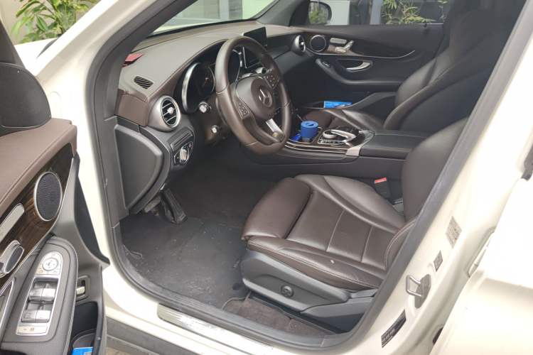 Used Mercedes-Benz GLC 2018 Facelifted GLC 260 4MATIC Dynamic Edition